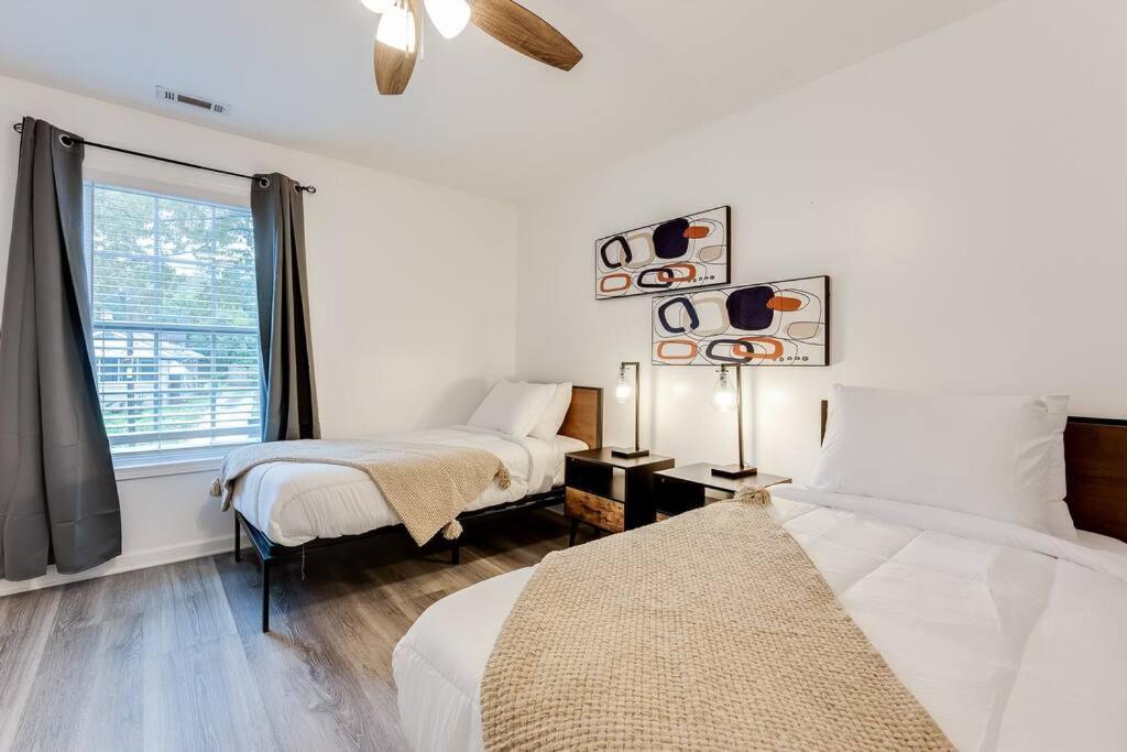 Luxury Atlanta Home - Self Check-In Pet Friendly Free Parking Экстерьер фото
